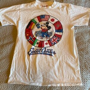 Vintage Disney EPCOT Center World Showcase Mickey Tee (1988–1993)